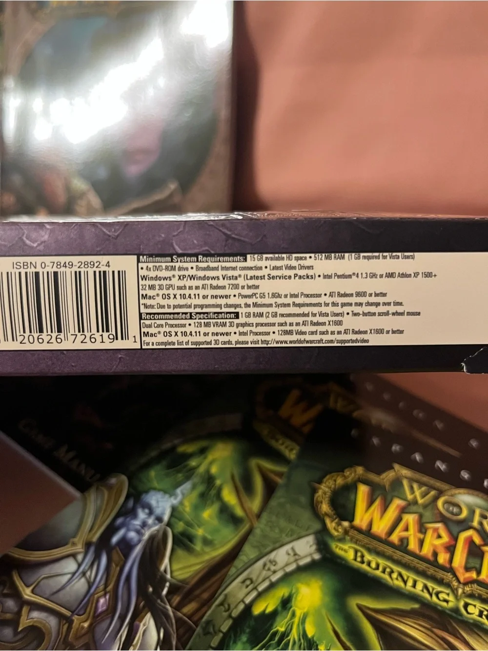 World of Warcraft Battle Chest & Guides - Blue Green Artwork